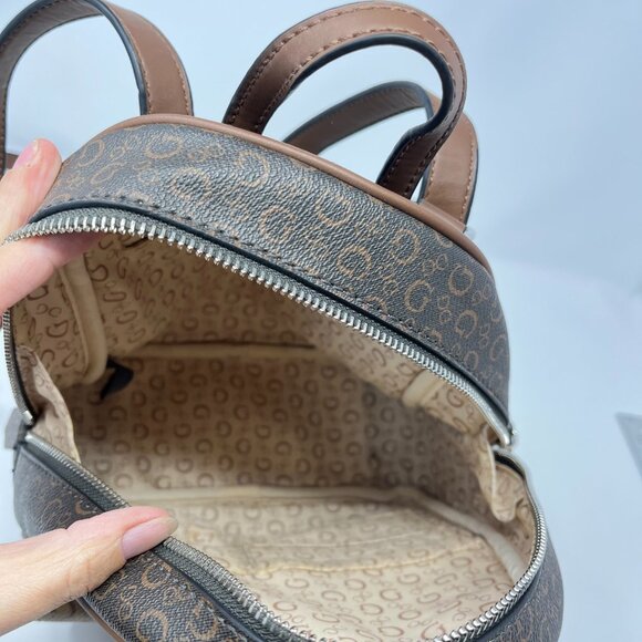 Small Guess Los Angeles Backpack Purse Bag Handbag Brown/Beige Logo'd Stylish - Picture 8 of 16